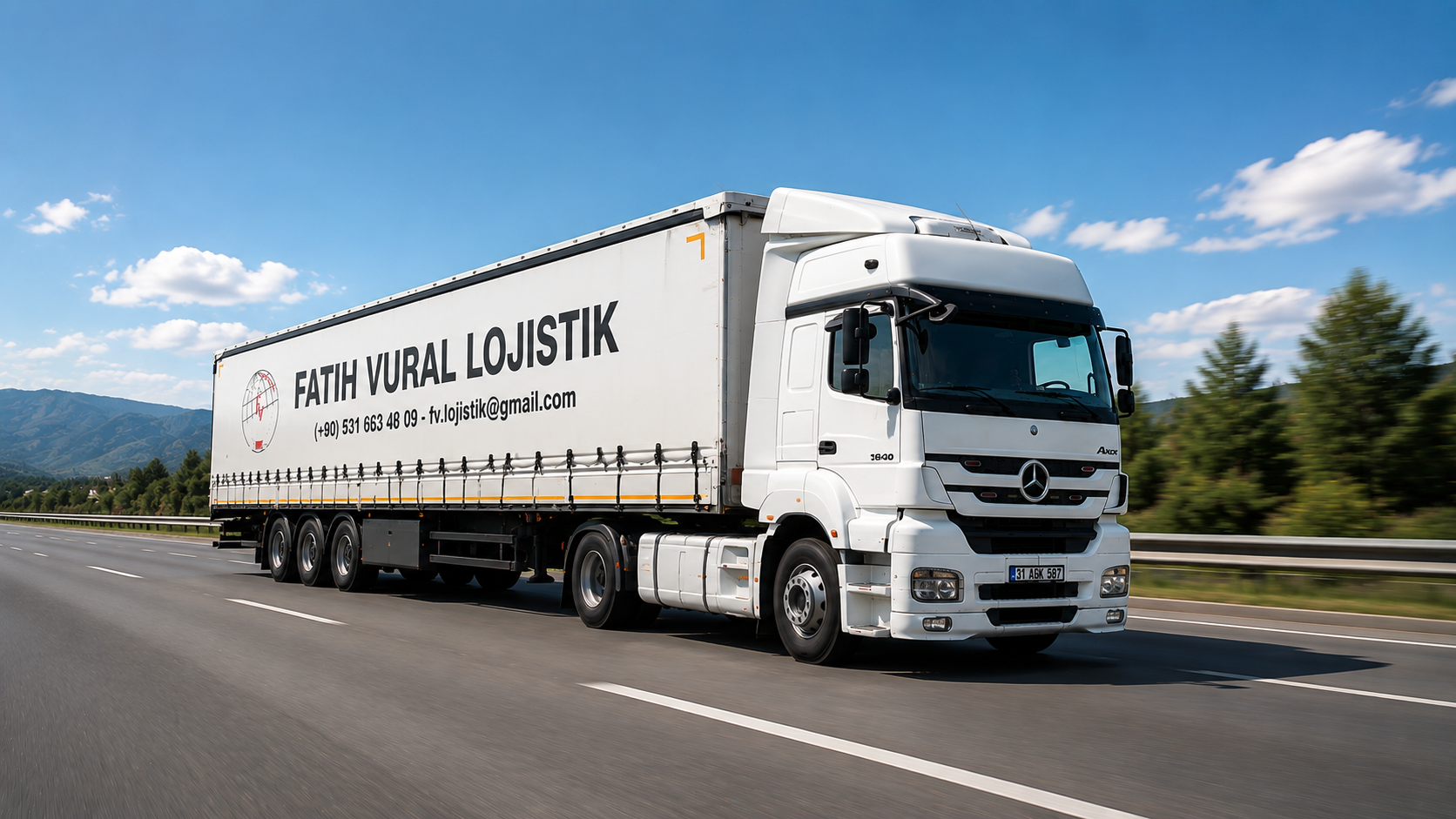 Fatih Vural Lojistik tırı otoyolda seyir halinde